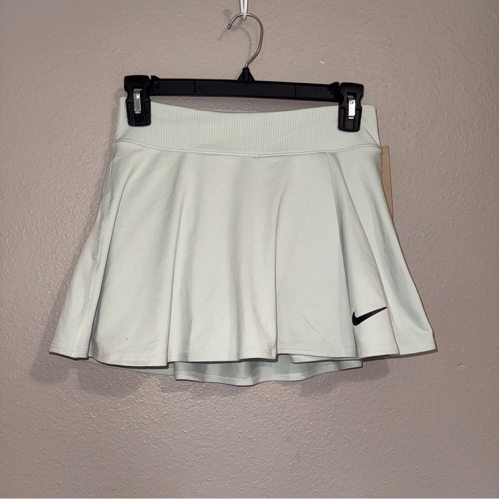 Nike tennis skirt